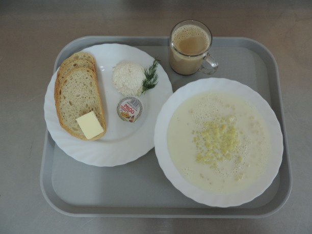 2023 11 27 DIETA PODSTAWOWA 01 Sniadanie