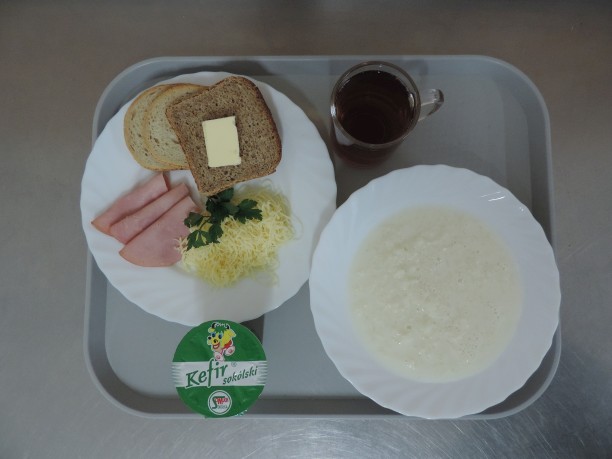 2023 11 27 DIETA PODSTAWOWA 01 Sniadanie