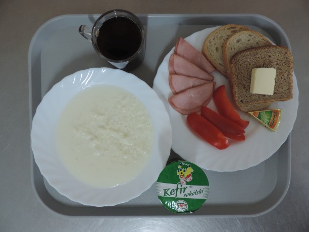 2023 11 27 DIETA PODSTAWOWA 01 Sniadanie