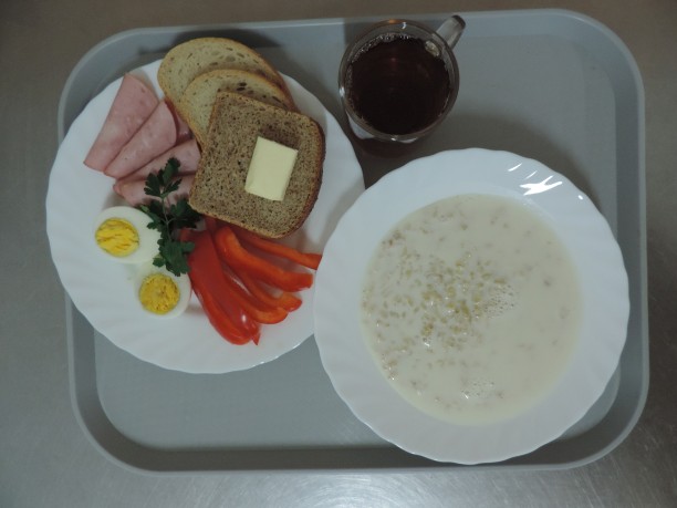 2023 11 27 DIETA PODSTAWOWA 01 Sniadanie